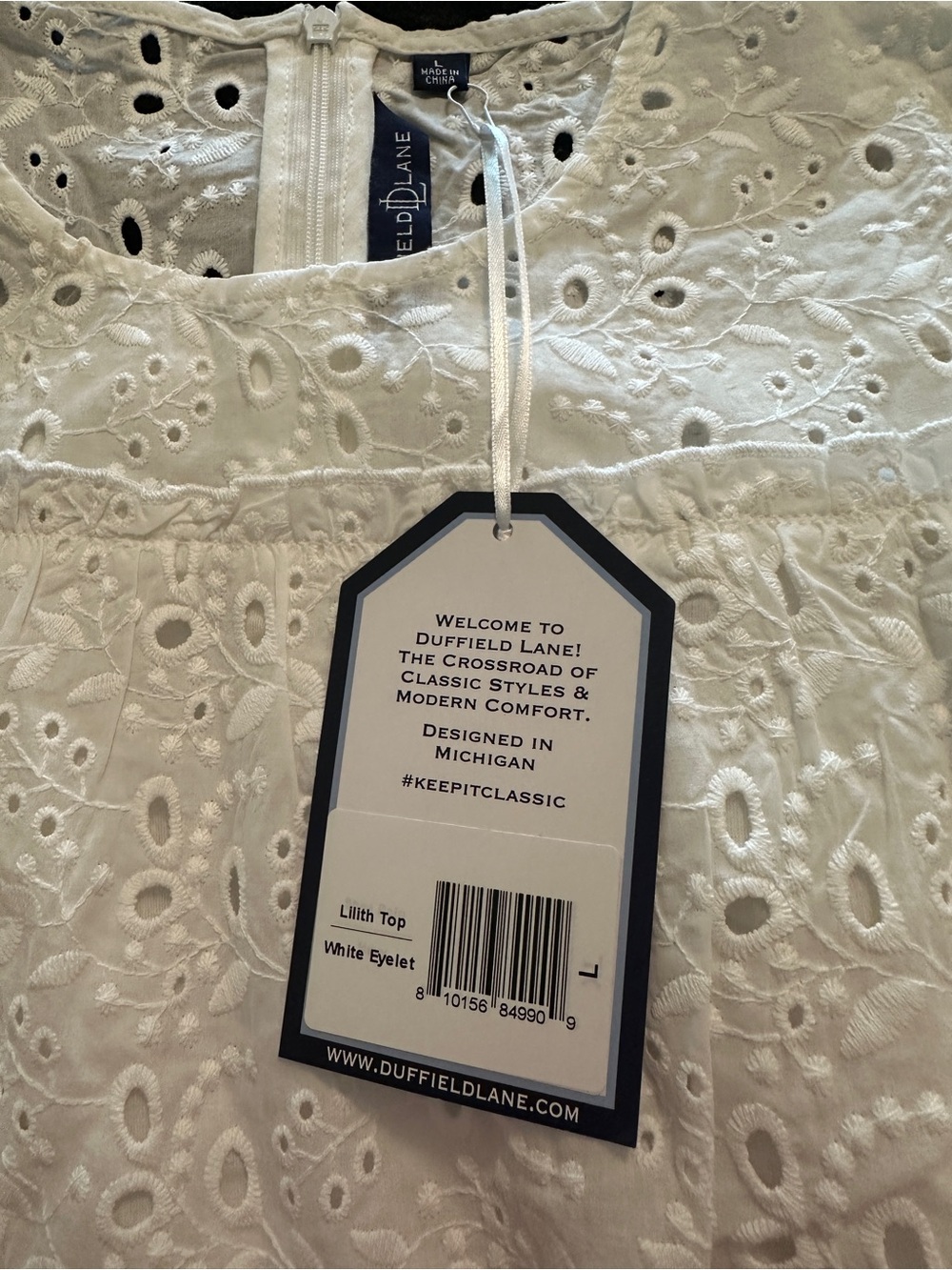 Duffield Lane THE LILITH TOP IN WHITE EYELET - Picture 5 of 5